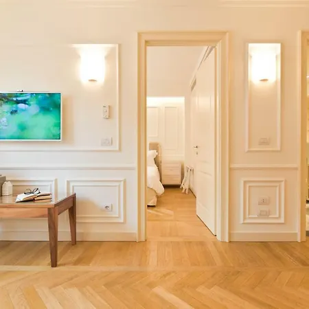 Apartment Borgolago Suites
