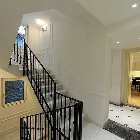 Borgolago Suites *