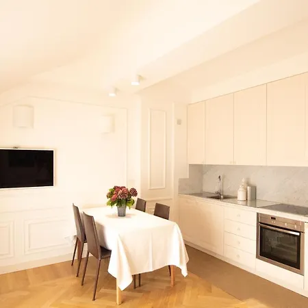 Apartamento Borgolago Suites